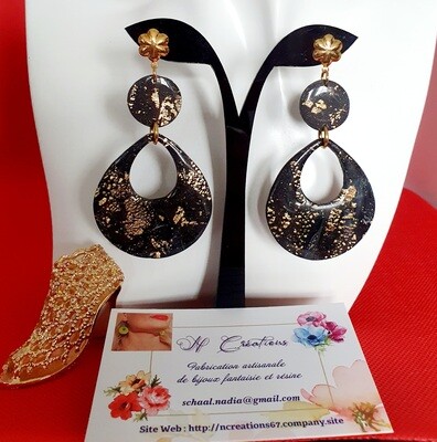 💛🖤 Élégance intemporelle du Noir et Or 🖤💛 Créoles gouttes ajourées en argile Polymère. Création artisanale. Exemplaire unique.